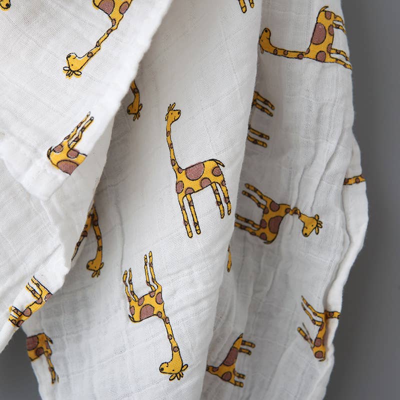Mama Siesta - Giraffe Muslin Swaddle Blanket