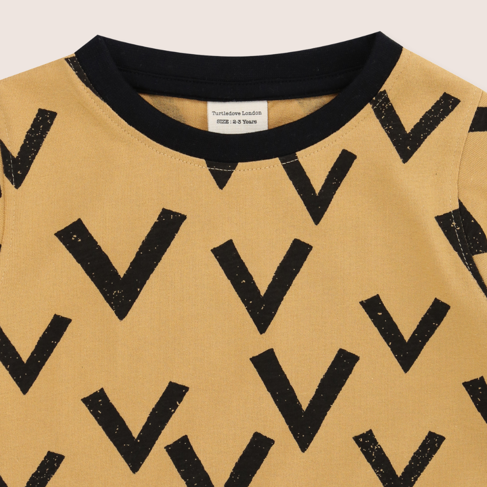 Turtledove London Bird Flight T-Shirt